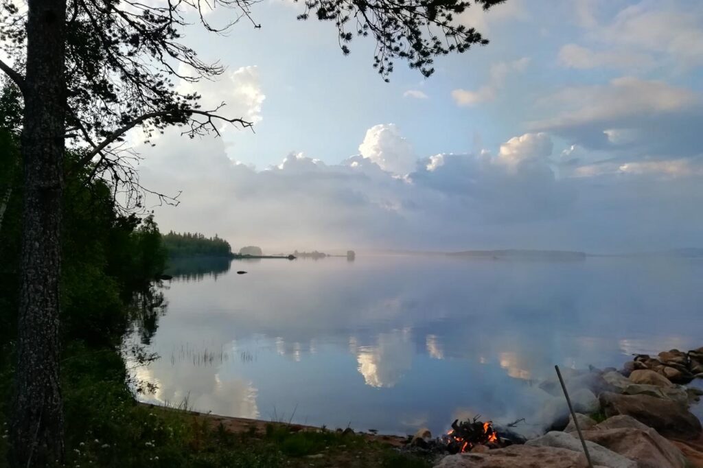 Ympäristö-, vesitalous-, ja maa-aineslupahakemukset